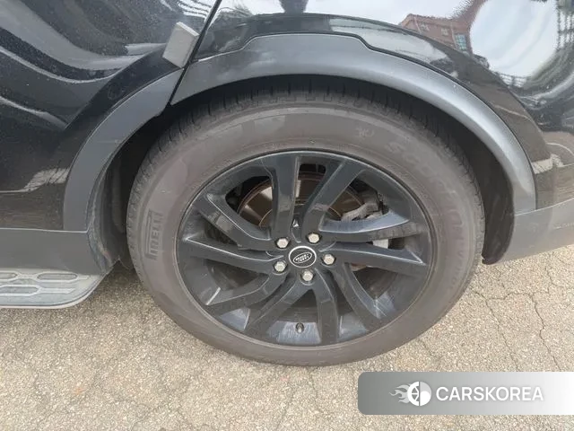 Land Rover Discovery 5 id 3254314 из Кореи 13
