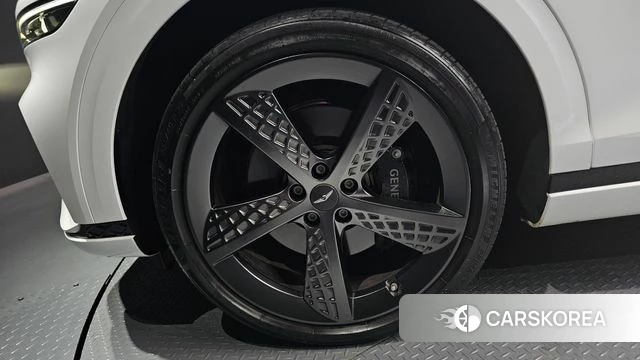 Genesis GV70 id 3832486 из Кореи 15