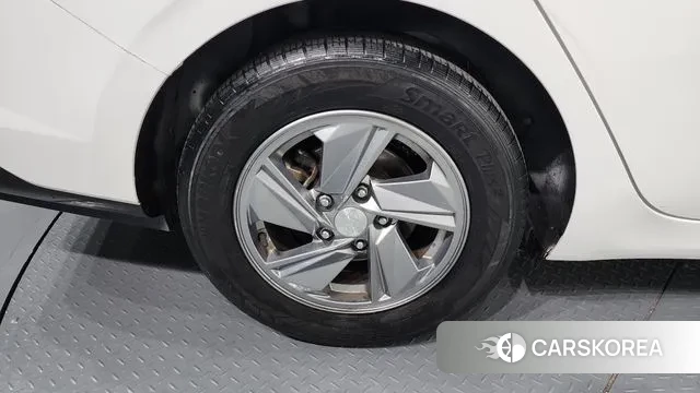 Hyundai The New Avante (CN7) id 3596375 из Кореи 15