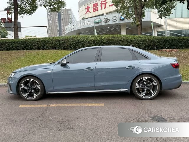 Audi A4L id 4328573 из Китая 8