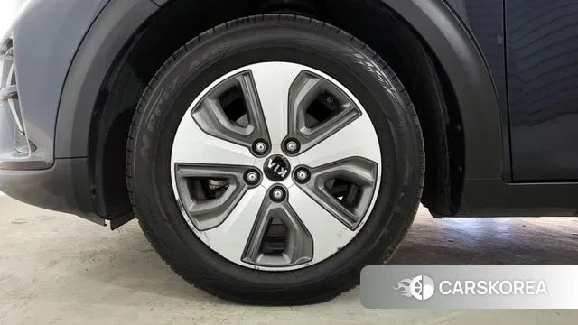 Kia The New Niro id 3608102 из Кореи 15