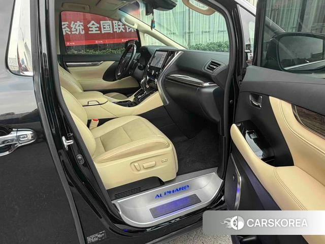 Toyota Elfa 2023 Черный из Китая, фото 6