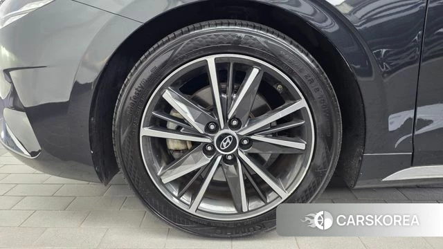 Hyundai The New Grandeur IG id 4688844 из Кореи 30