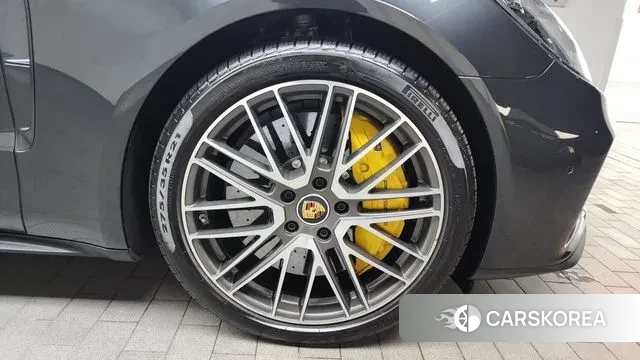 Porsche Panamera (971) id 3063387 из Кореи 15