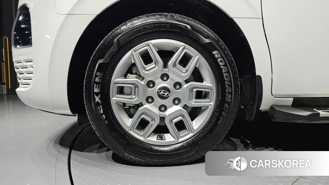 Hyundai Staria id 3952684 из Кореи 15