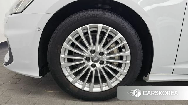 Audi A6 (C8) id 4530236 из Кореи 32