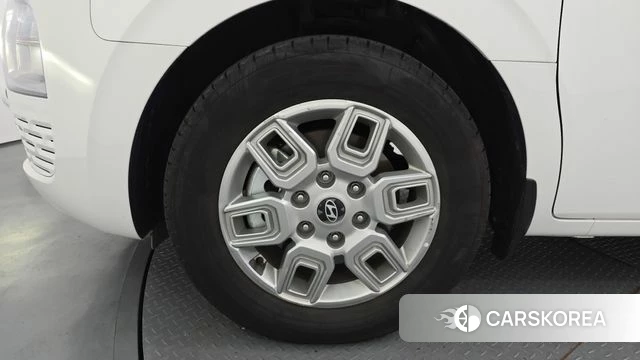 Hyundai Staria id 4897724 из Кореи 15