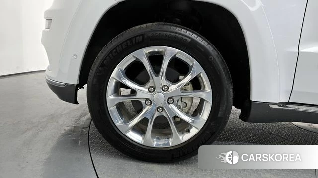 Jeep Grand Cherokee id 4203439 из Кореи 25