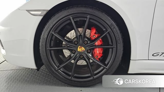 Porsche 718 Boxster id 4416934 из Кореи 31