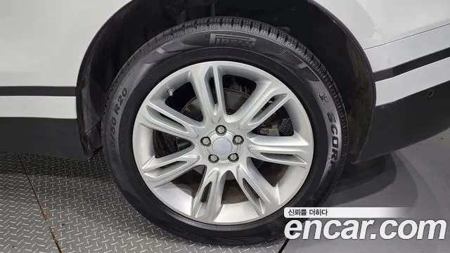 Land Rover Range Rover Velar id 2827815 из Кореи 15