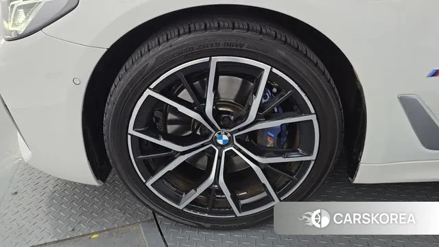 BMW 5 Series (G30) id 3454241 из Кореи 15