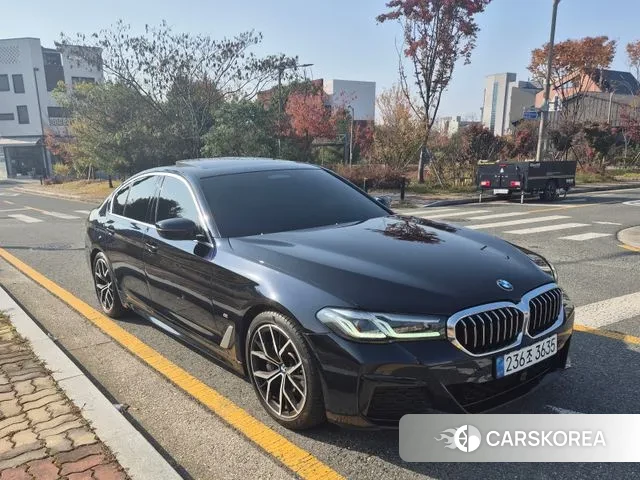 BMW 5 Series (G30) id 3360336 из Кореи 14