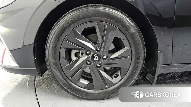 Hyundai Avante (CN7) id 3607375 из Кореи 15