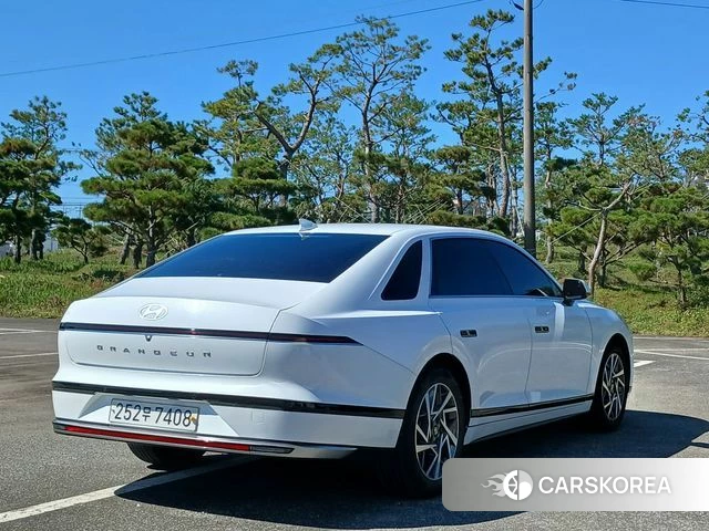 Hyundai Grandeur (GN7) id 4942001 из Кореи 15