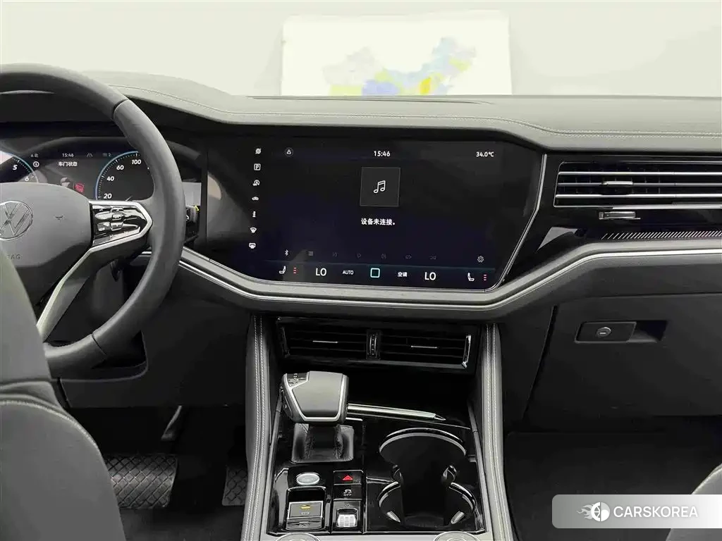 Volkswagen Touareg id 4679570 из Китая 15