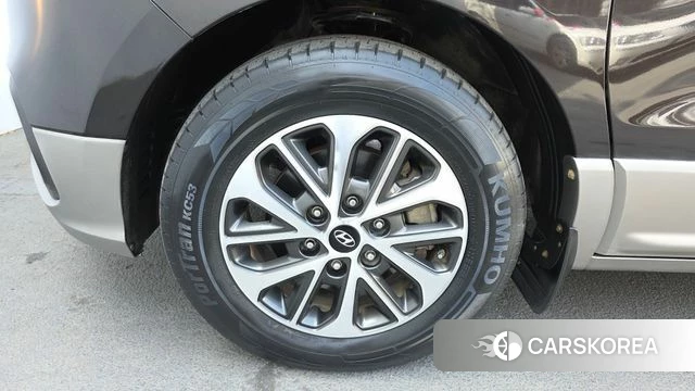 Hyundai The New Grand Starex id 3834881 из Кореи 15