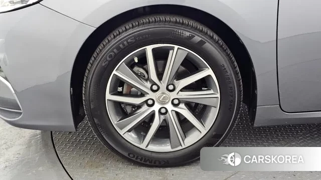 Lexus New ES300h id 3588525 из Кореи 15