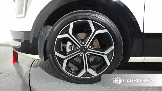 Kia Di Ol Nu Niro id 4618930 из Кореи 25
