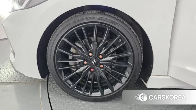 Hyundai Avante AD id 3345223 из Кореи 15