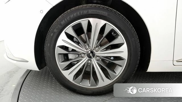 Kia K8 Hybrid id 4280312 из Кореи 15
