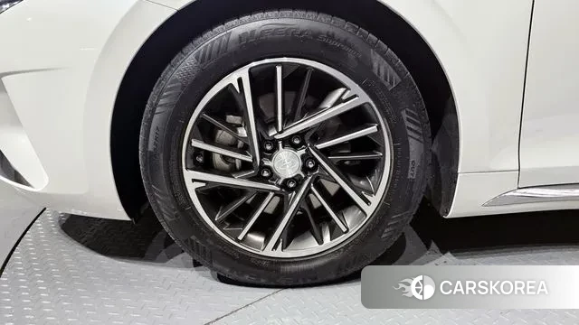 Hyundai The New Grandeur IG id 3722626 из Кореи 15