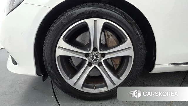 Mercedes-Benz E-Class W213 id 4737615 из Кореи 31