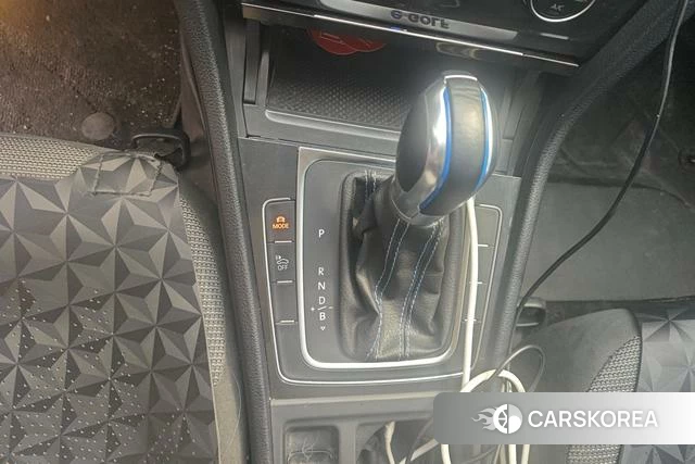 Volkswagen Golf id 4297637 из Китая 12