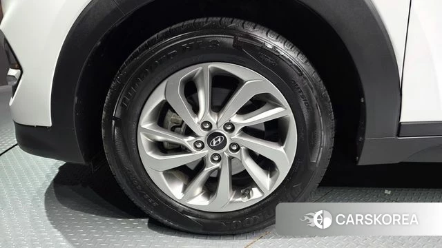 Hyundai All New Tucson id 4403579 из Кореи 26