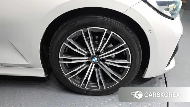 BMW 3 Series (G20) id 3904777 из Кореи 15