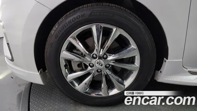 Kia The New Carnival id 2937283 из Кореи 15