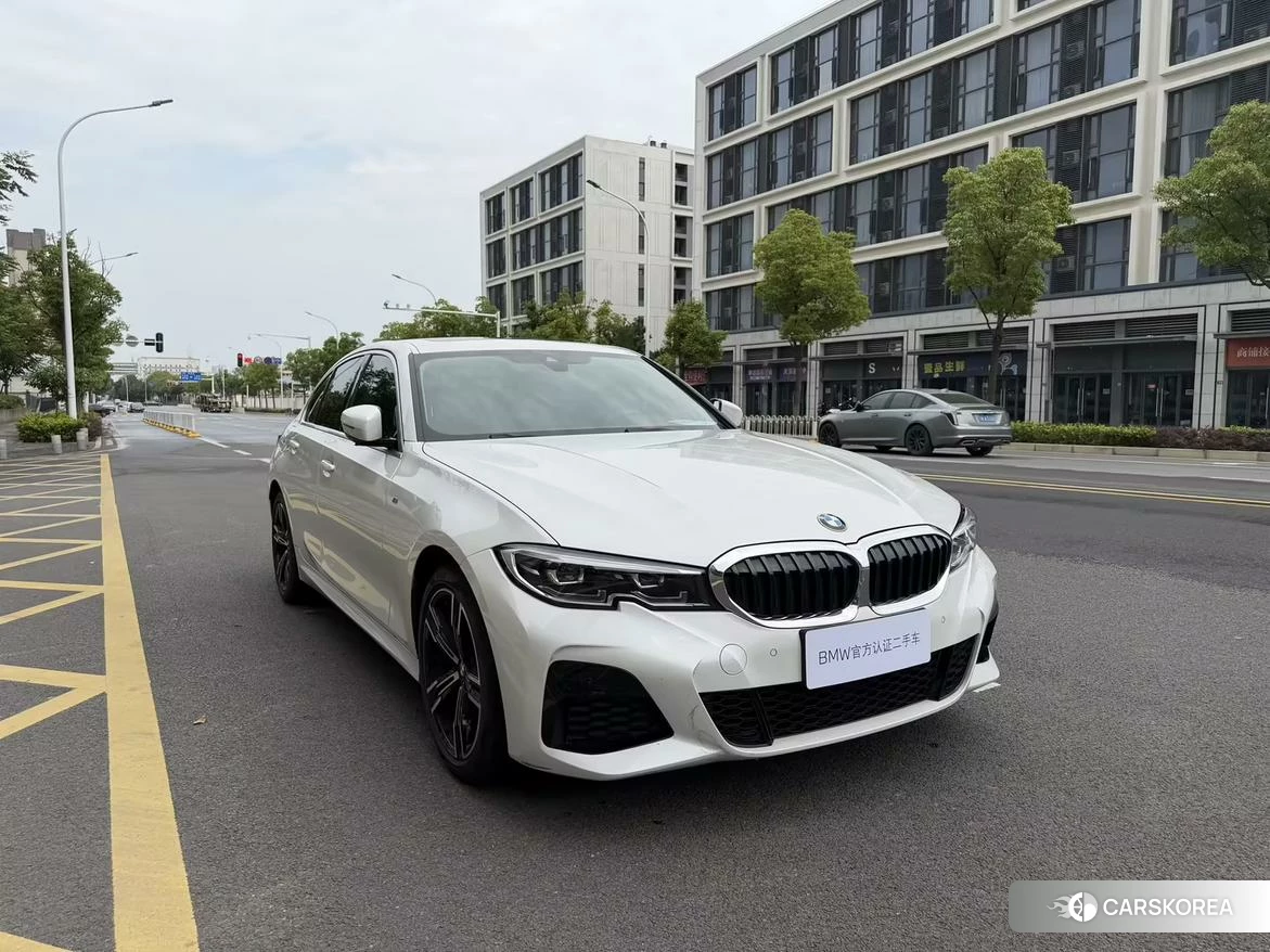 BMW 3 series id 4461525 из Китая 18