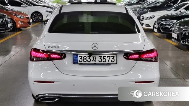 Mercedes-Benz E-Class W213 id 3522925 из Кореи 15