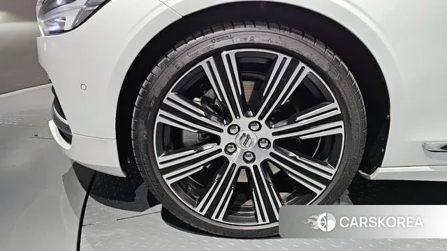 Volvo S90 id 3426874 из Кореи 15