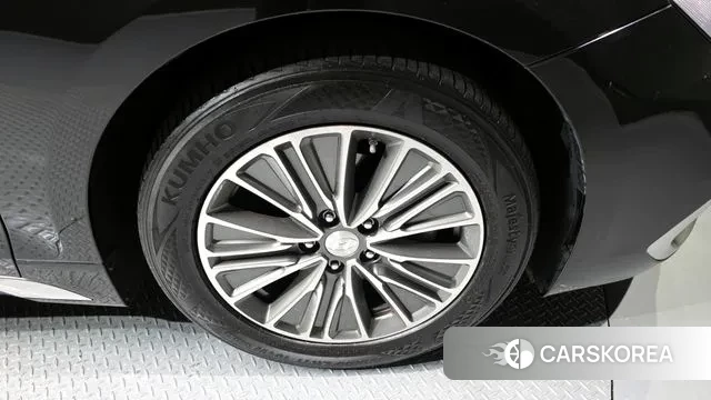 Hyundai Grandeur IG Hybrid id 3344900 из Кореи 15