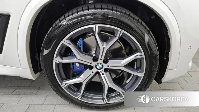 BMW X5 (G05) id 3279433 из Кореи 15