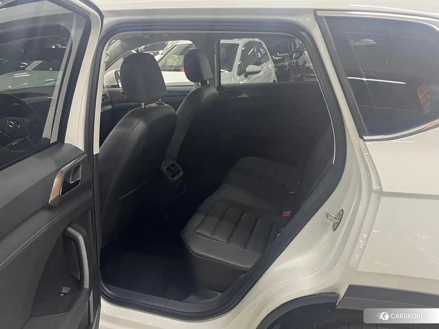 Volkswagen Tharu id 4546430 из Китая 9