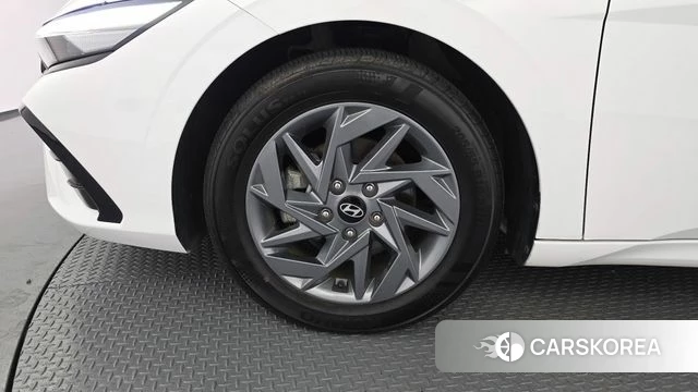 Hyundai The New Avante (CN7) id 4640276 из Кореи 25