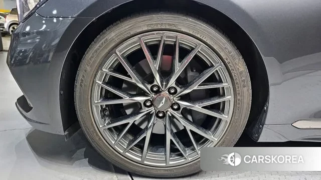 Genesis G80 id 3703917 из Кореи 15