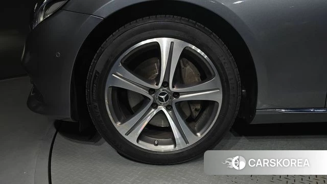 Mercedes-Benz E-Class W213 id 4563496 из Кореи 15