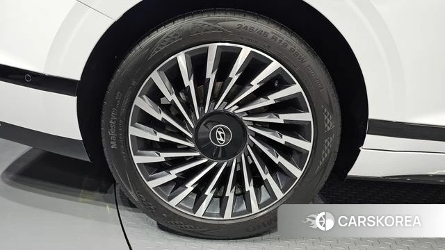 Hyundai Grandeur (GN7) id 4499355 из Кореи 31
