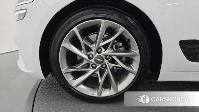 Genesis The New G70 id 3389854 из Кореи 15