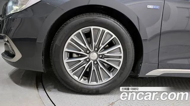 Hyundai Grandeur IG Hybrid id 2699134 из Кореи 15