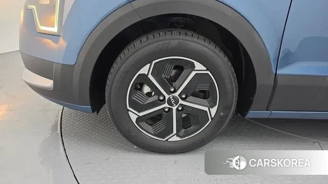 Kia Di Ol Nu Niro id 3400962 из Кореи 15