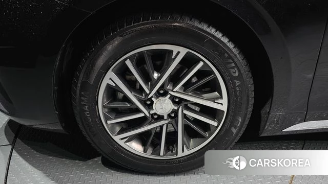 Hyundai The New Grandeur IG id 4350035 из Кореи 15