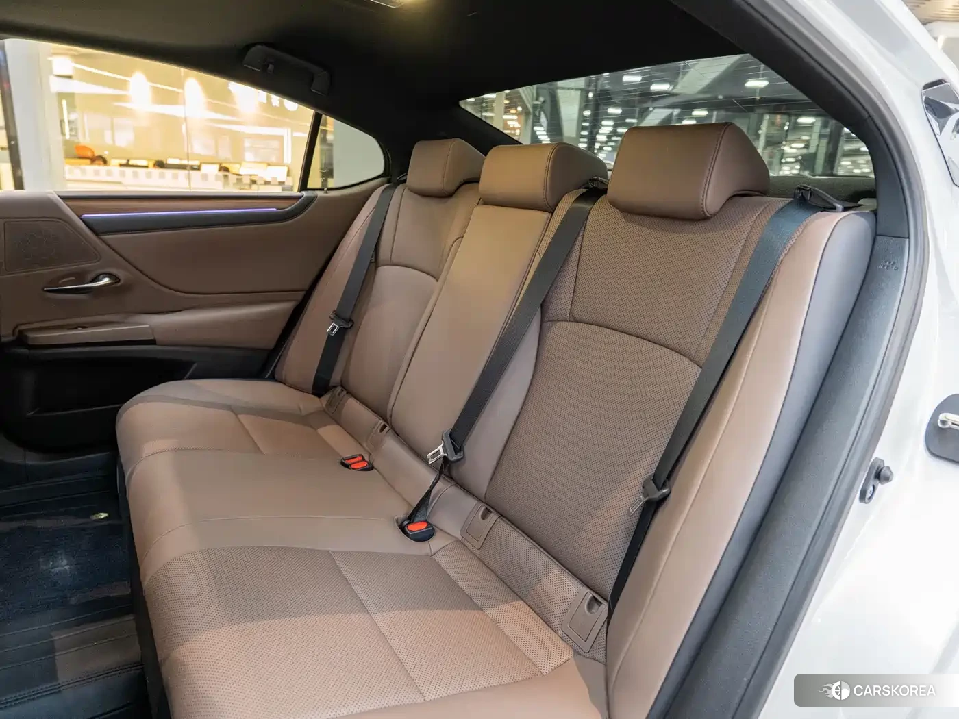 Lexus ES id 4583697 из Китая 16