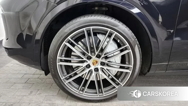 Porsche Cayenne (PO536) id 3640693 из Кореи 15