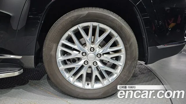 Jeep Grand Cherokee id 2677057 из Кореи 15