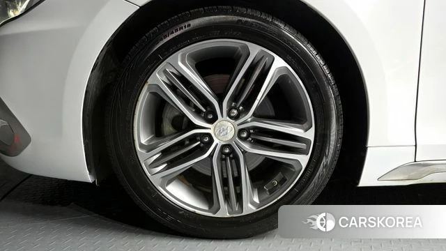 Hyundai Grandeur IG id 3801822 из Кореи 15