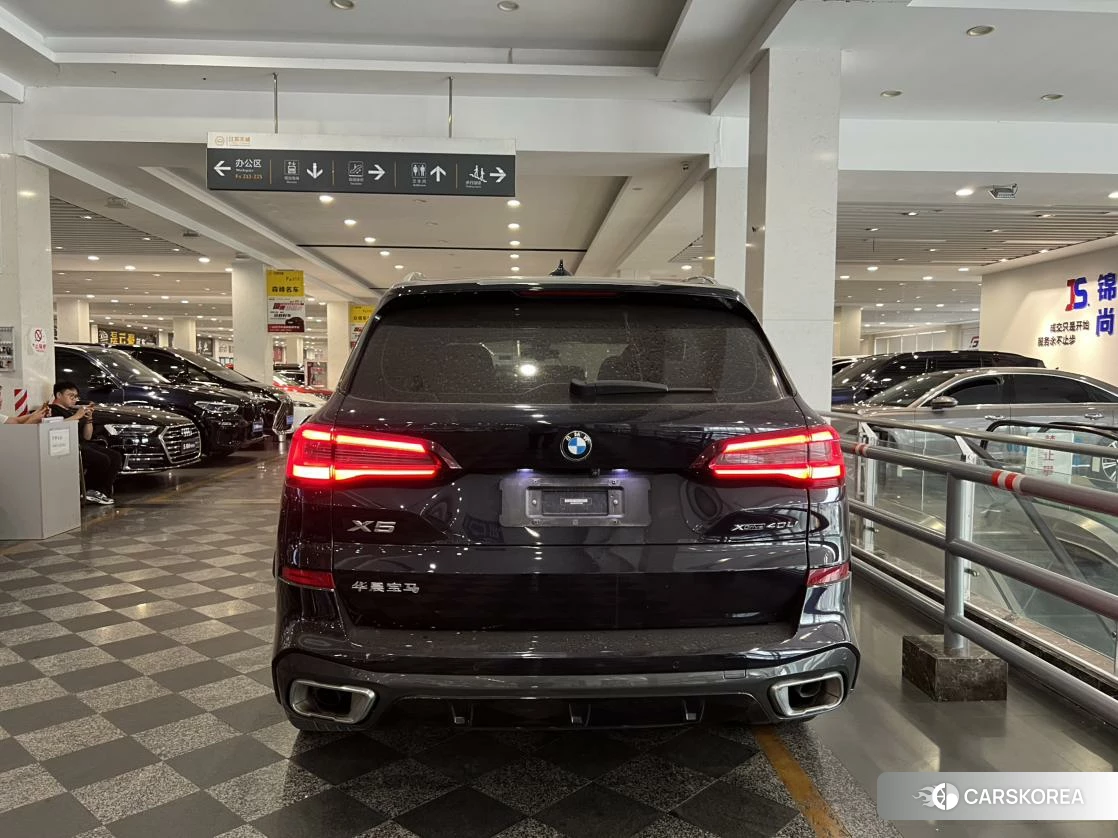 BMW X5 2022 Черный из Китая, фото 5