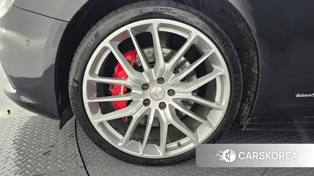 Maserati Ghibli id 3351340 из Кореи 15